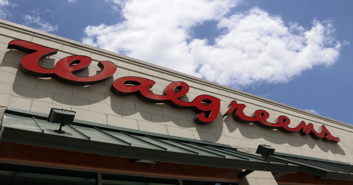 Walgreens closing several Baltimore locations [Video]