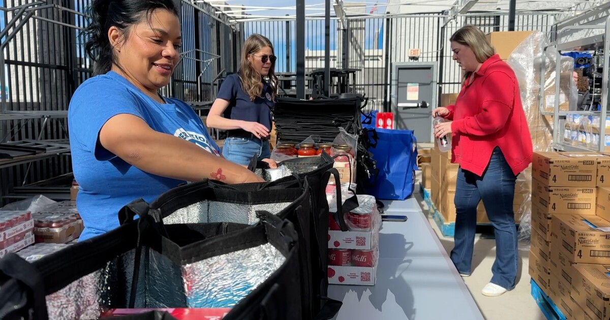 Non-profit organization providing military families with holiday meals [Video]