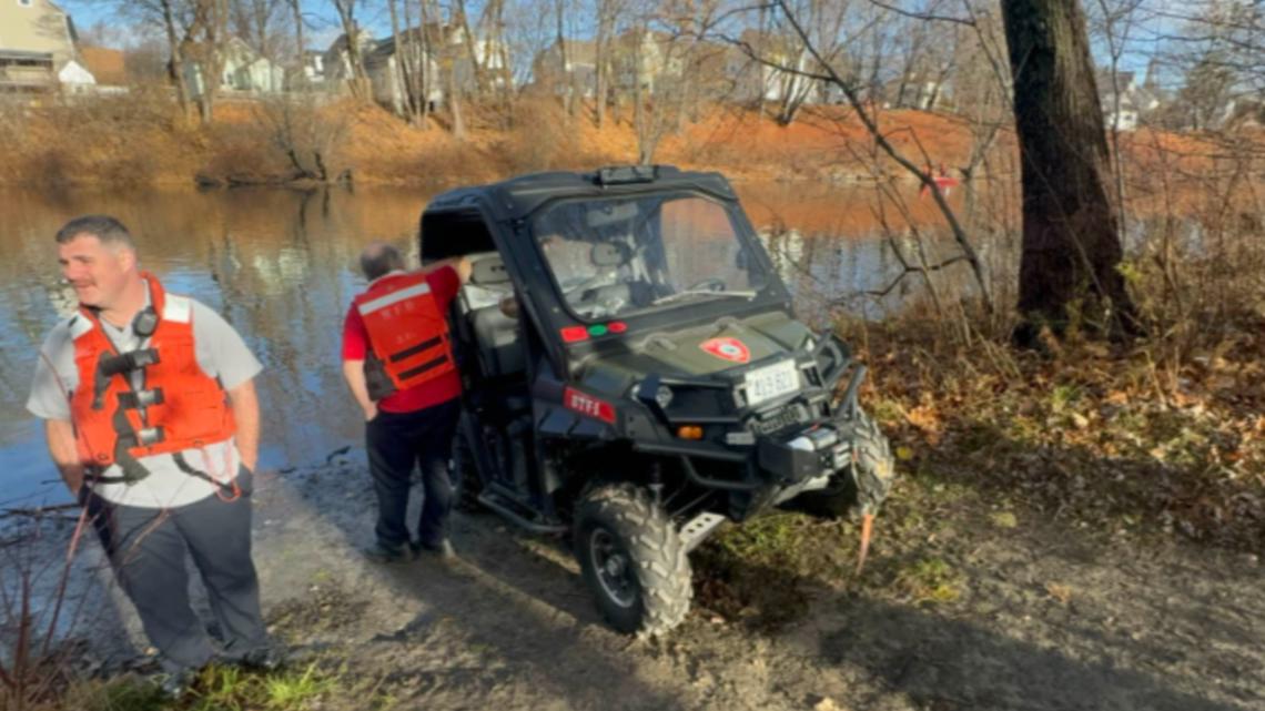 Westbrook, Maine fuel spill in Presumpscot River [Video]