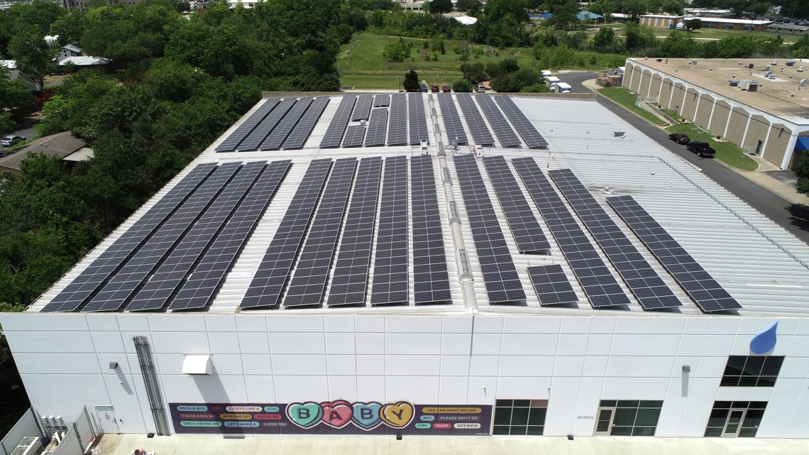 Austin Energy to pay business owners producing solar energy [Video]