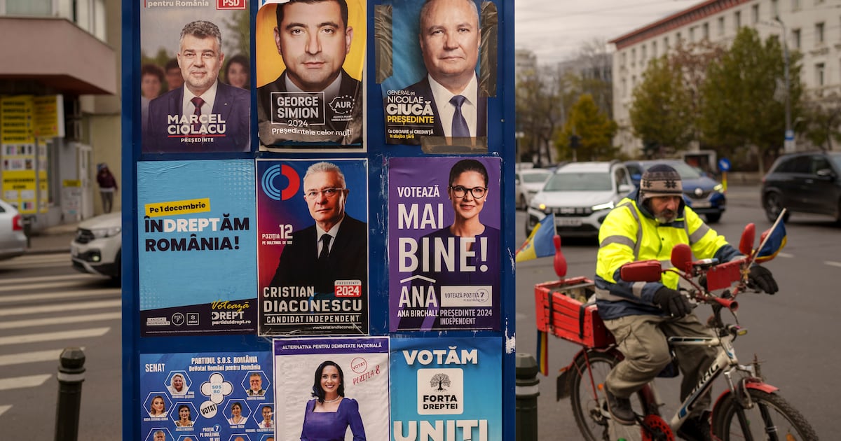 Romanians cast ballots in presidential race that could pit nationalist against leftist in a runoff  WSOC TV [Video]