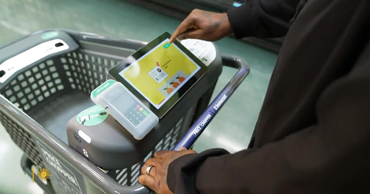 A new generation of shopping cart, with GPS and AI [Video]