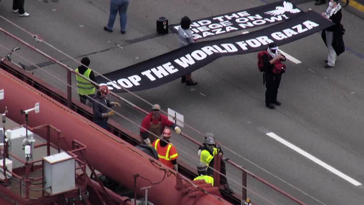 Judge dismisses majority of charges against Golden Gate Bridge protesters [Video]