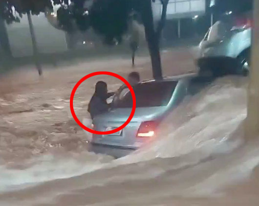 Tragic moment influencer, 28, is swept to her death by horror floods as rescuers were agonisingly close to saving her [Video]