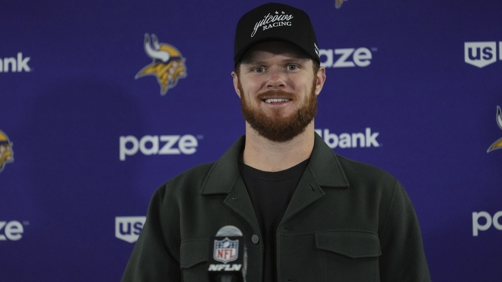 WATCH: Vikings postgame interviews following overtime win at Chicago [Video]