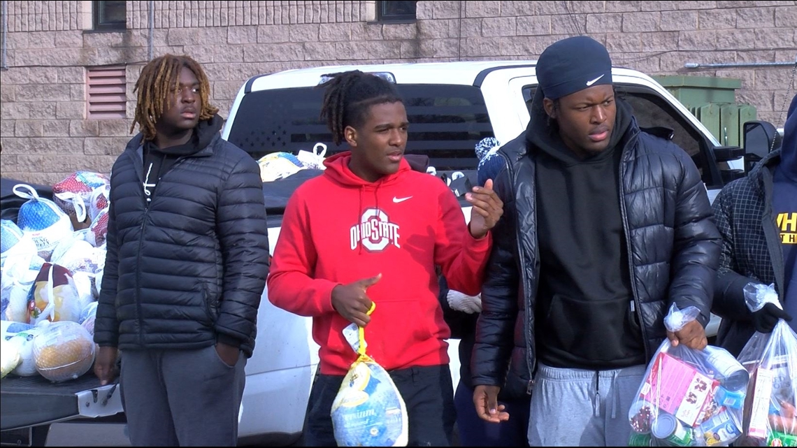 Young people help take care of community this Thanksgiving [Video]