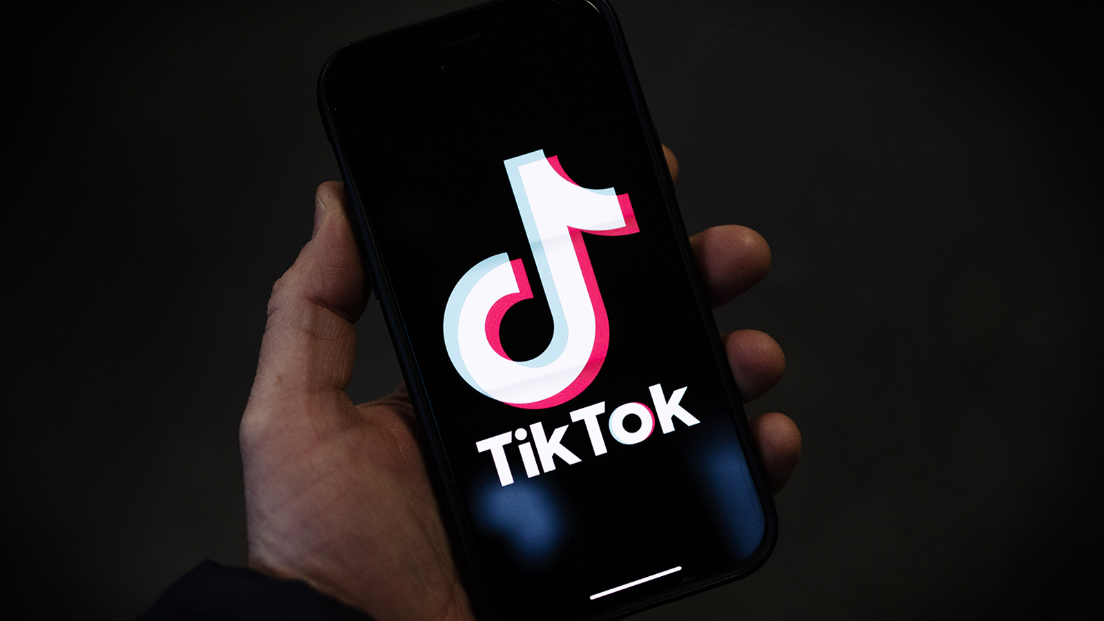 Florida Influencer Arrested For Shopping With Help Of TikTok Video