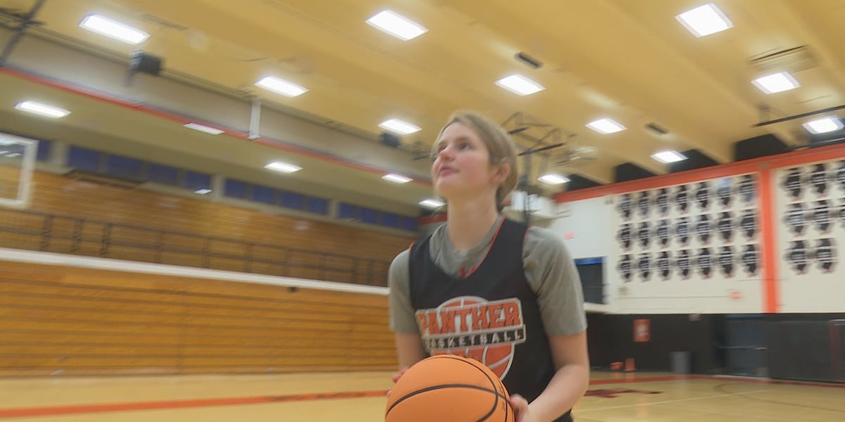 Washingtons Avery Tibbs goes from Tourney of Champions ball girl to ballplayer! [Video]