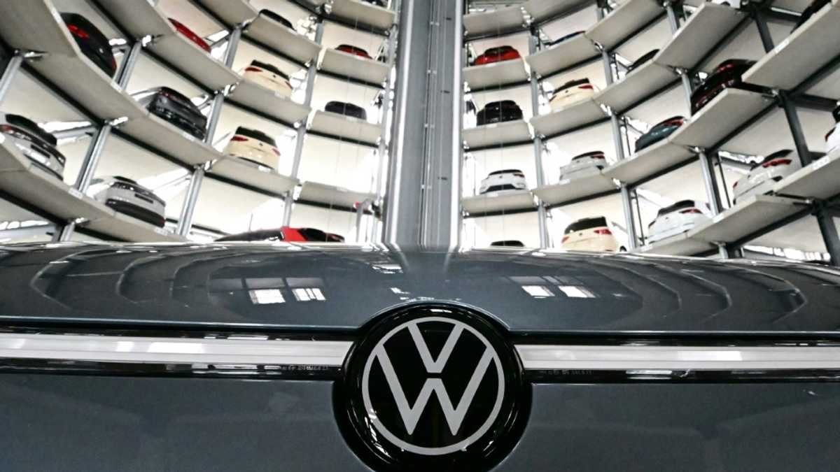 Volkswagen says to sell operations in China’s Xinjiang [Video]