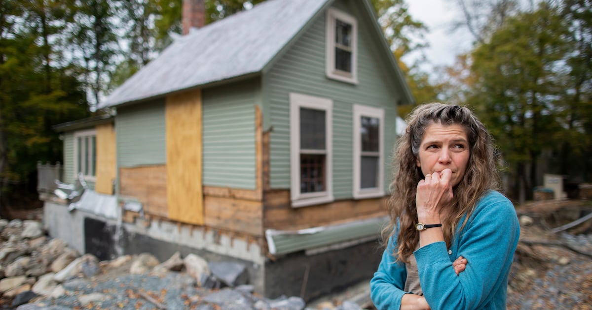 A Vermont family thankful for community support after flood destroyed home  Boston 25 News [Video]