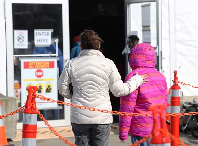 State-FEMA mass vaccination site opens at old Kodak Hawkeye building | News [Video]