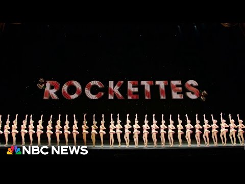 Radio City Rockettes officially kick off holiday season [Video]