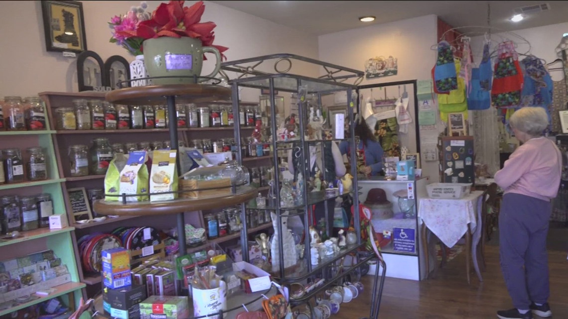 Shop small this Small Business Saturday in Chula Vista [Video]