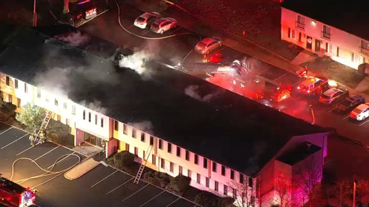 Fire burns at Maple Shade, NJ, office building  NBC10 Philadelphia [Video]