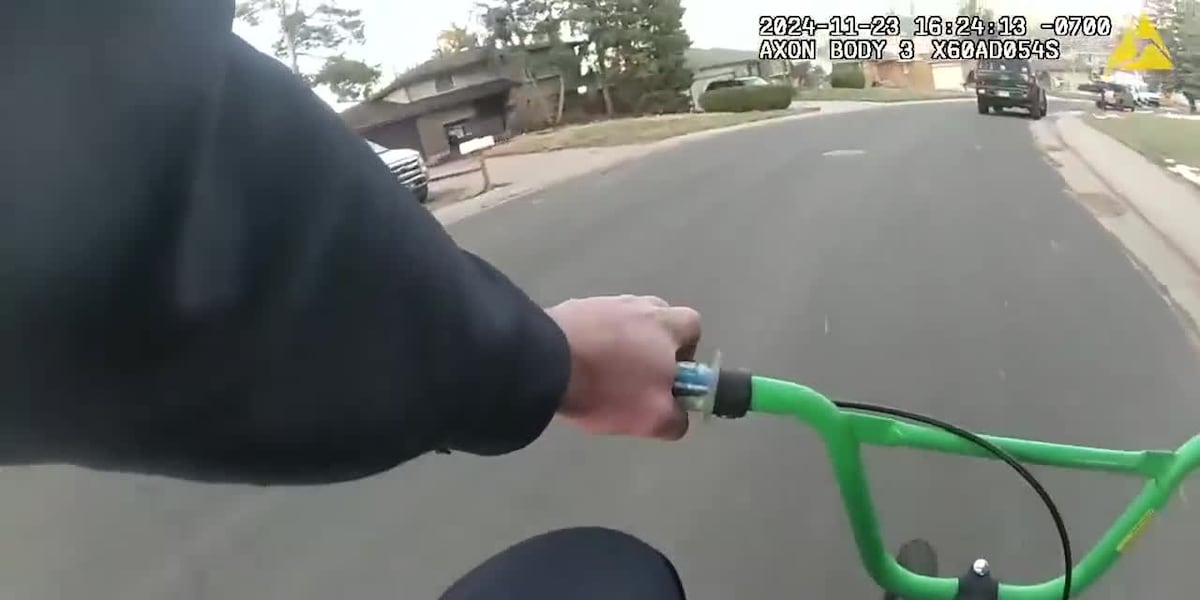 Police officer uses child’s bike to chase after felony suspect [Video]