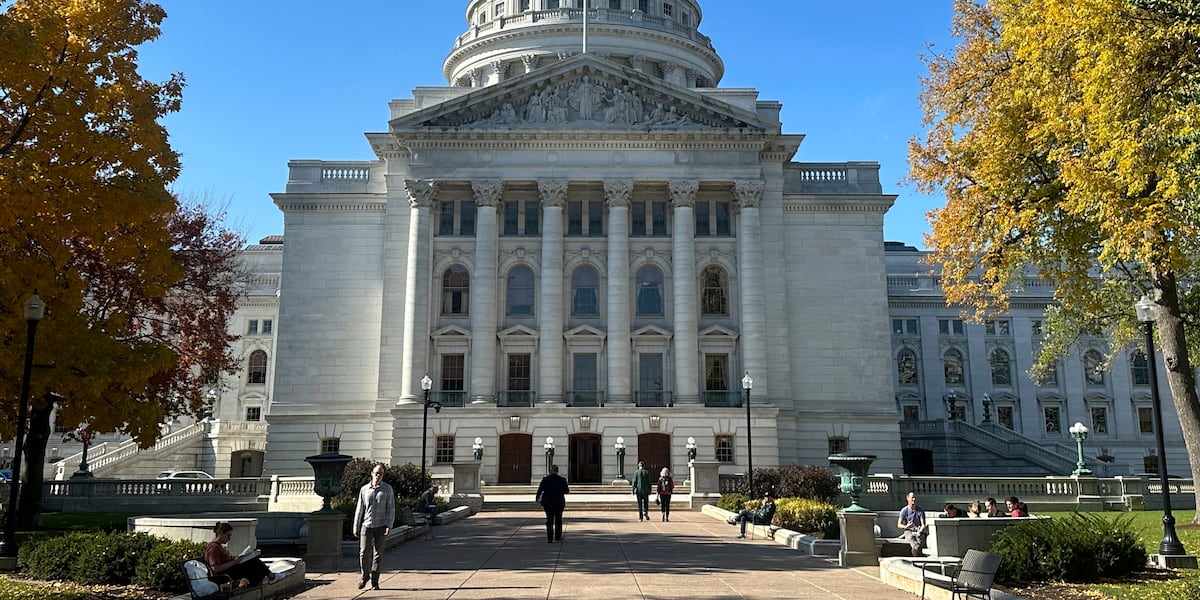 With slimmer Republican majorities, will there be more bipartisanship in Wisconsins legislature? [Video]