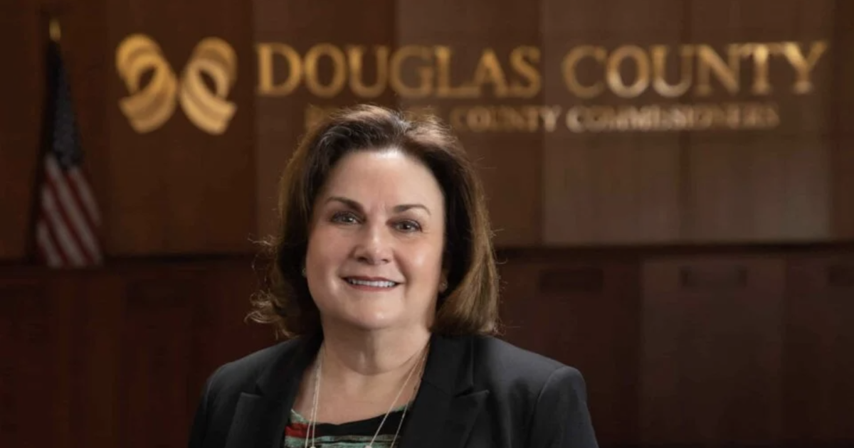 DougCo commissioner Lora Thomas resigns, five weeks before end of final term [Video]