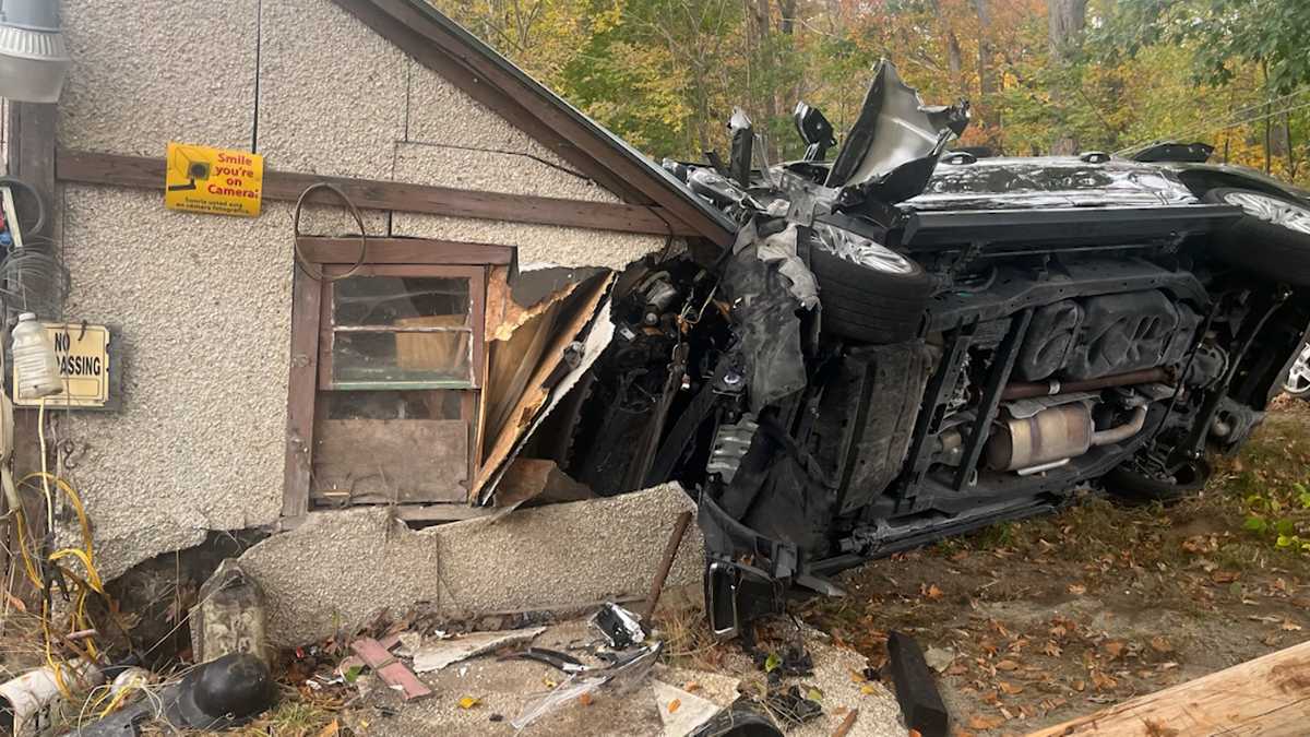 Maine couple seeks help after cars crash into their Hartford home [Video]