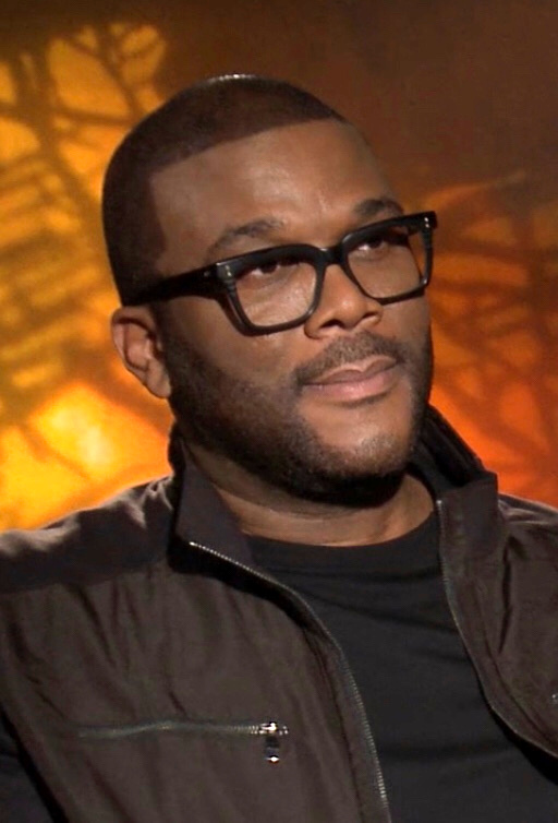 Tyler Perry Studios President Dies in Plane Crash [Video]