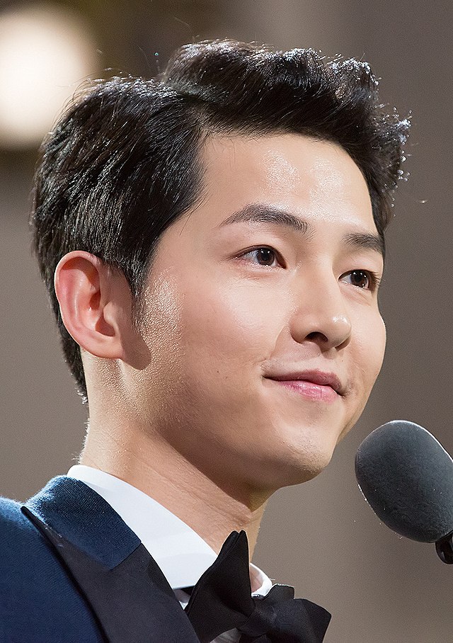 Song Joong Ki Radiates Joy at ‘Bogota’ Promotion Event [Video]