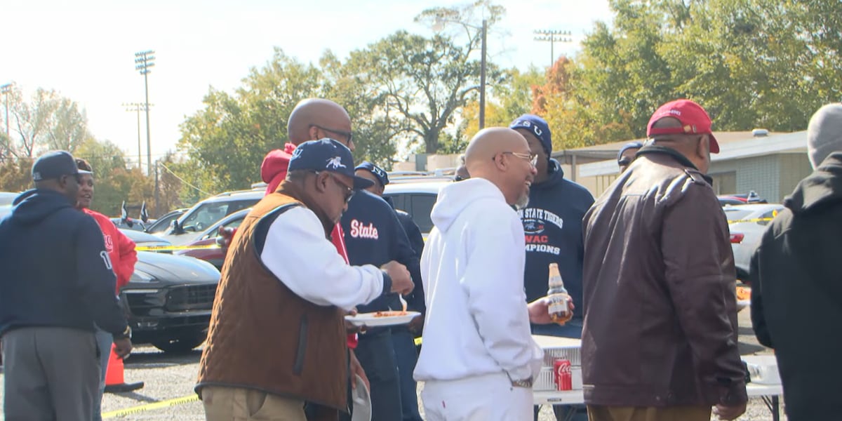 Fans enjoy tailgating at SWAC championship [Video]