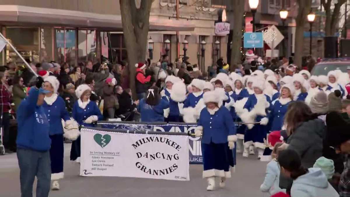 Community gathers for Waukesha ‘Home for Christmas’ parade [Video]