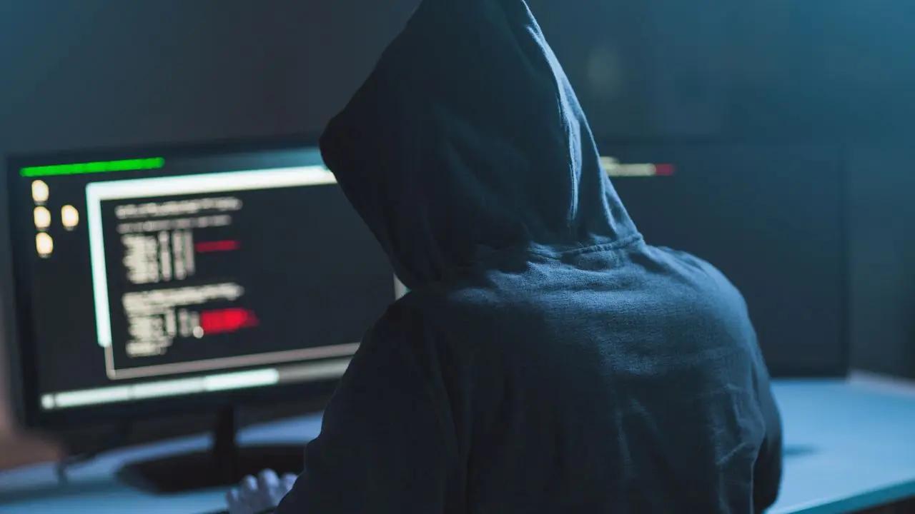 Chinese hackers target US telecoms: What you need to know to protect your data [Video]