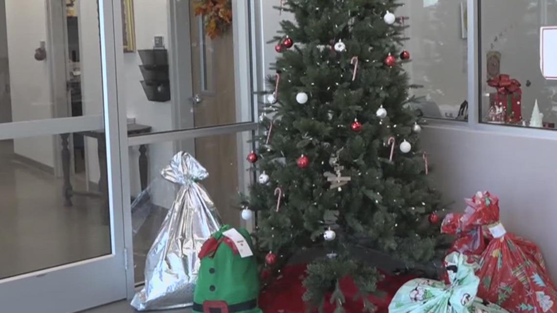 Still time to give to kids in need for Salvation Army’s Angel Tree program [Video]