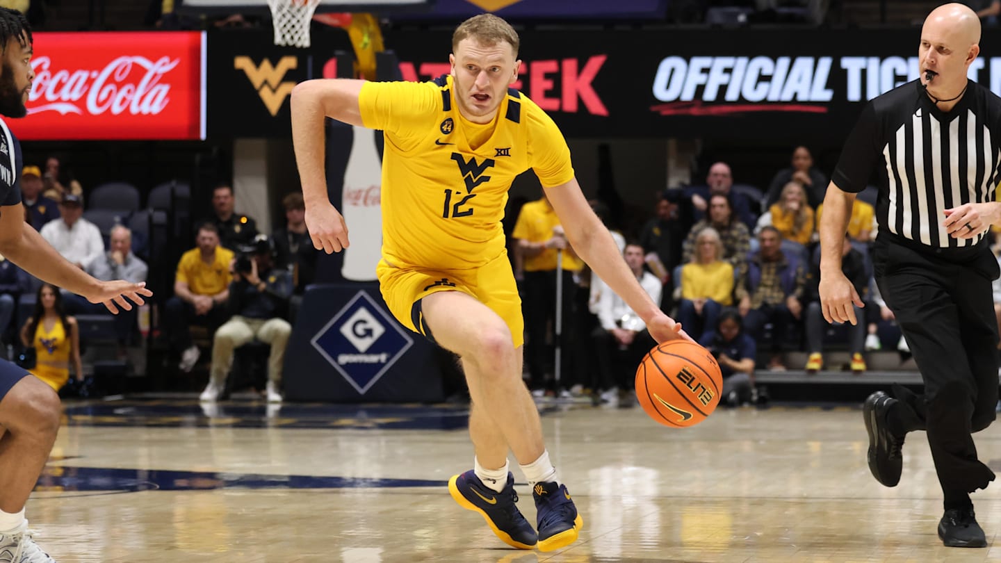 WVU Forward Tucker DeVries Ruled Out Indefinitely with Upper-Body Injury [Video]