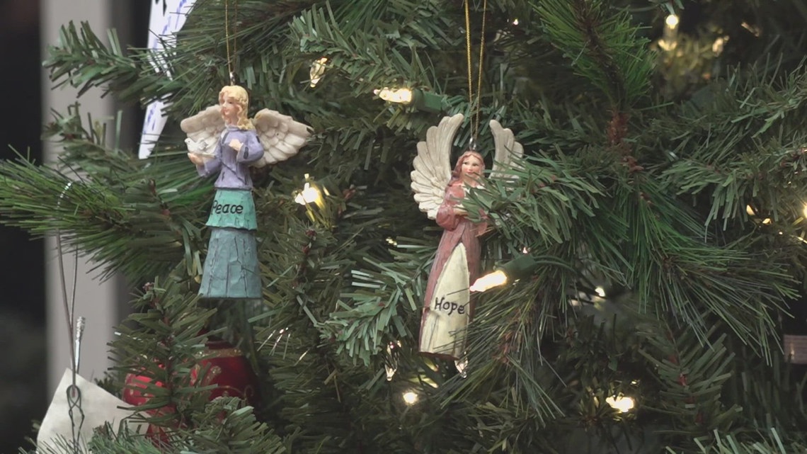 Waco, Texas’s Tree of Angels holiday tradition fosters healing and remembrance [Video]