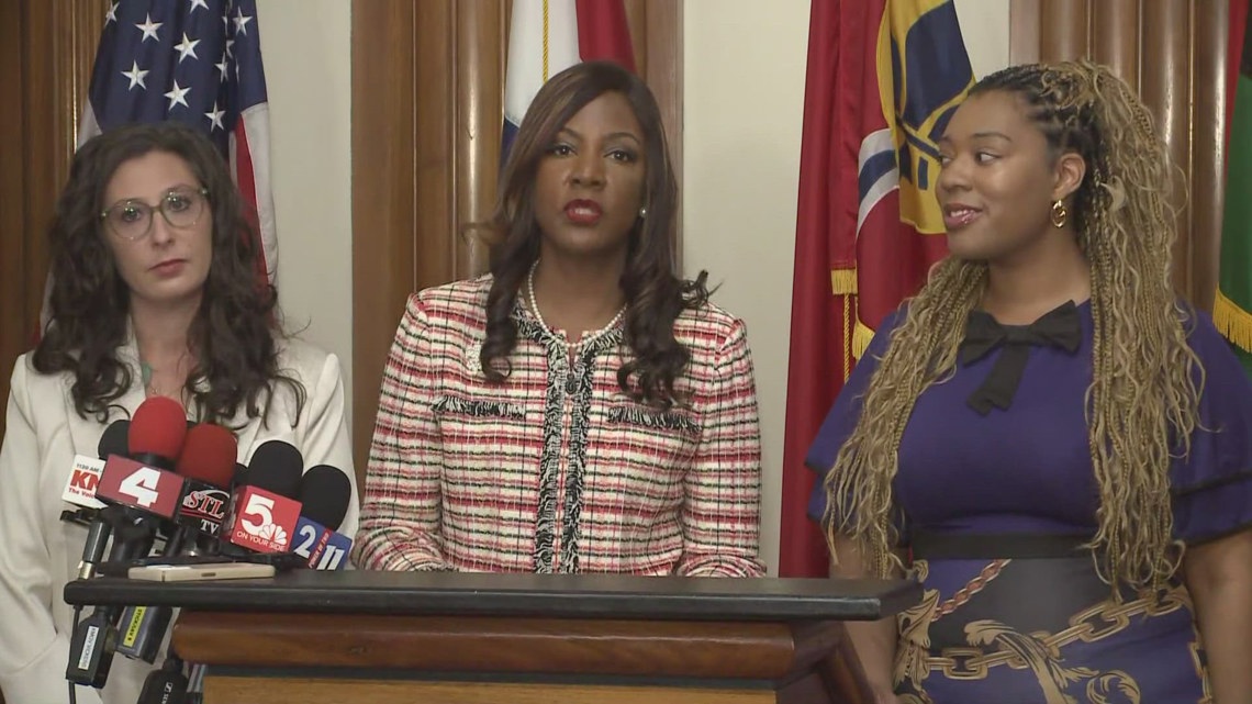 Full press conference: St. Louis officials announce plan to spend Rams settlement funds [Video]