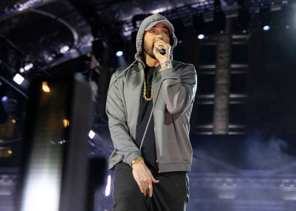 Eminem Nods To Mother’s Passing His Way At Abu Dhabi Concert [Video]