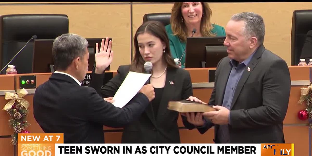 California teen sworn in as city council member [Video]