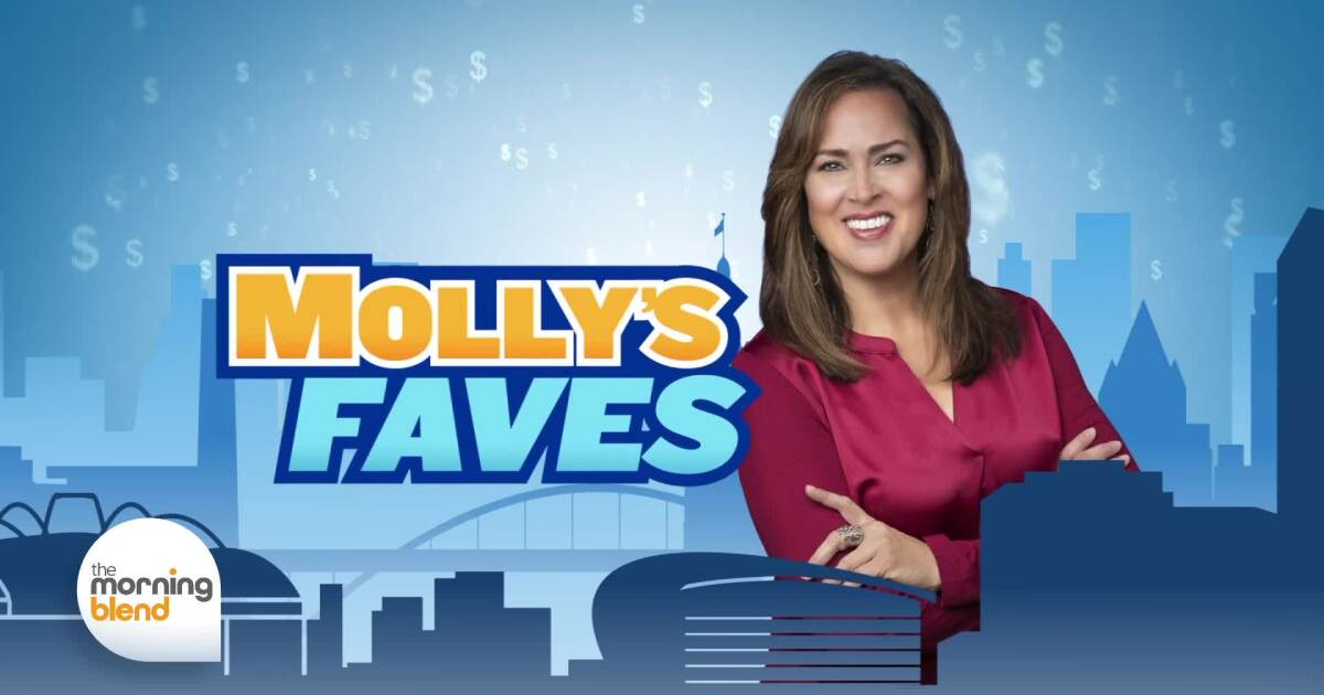 Molly Has More Holiday Faves! [Video]