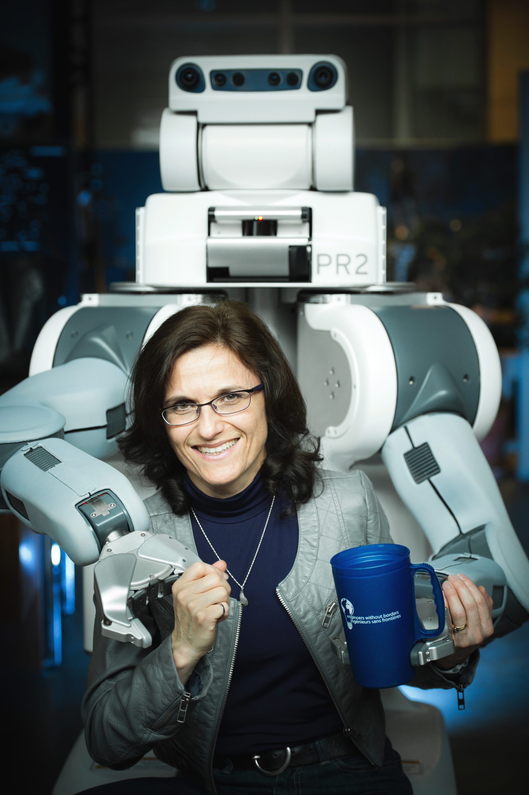 The Cobot Experience: Elizabeth Croft & The Rules of the Handover [Video]