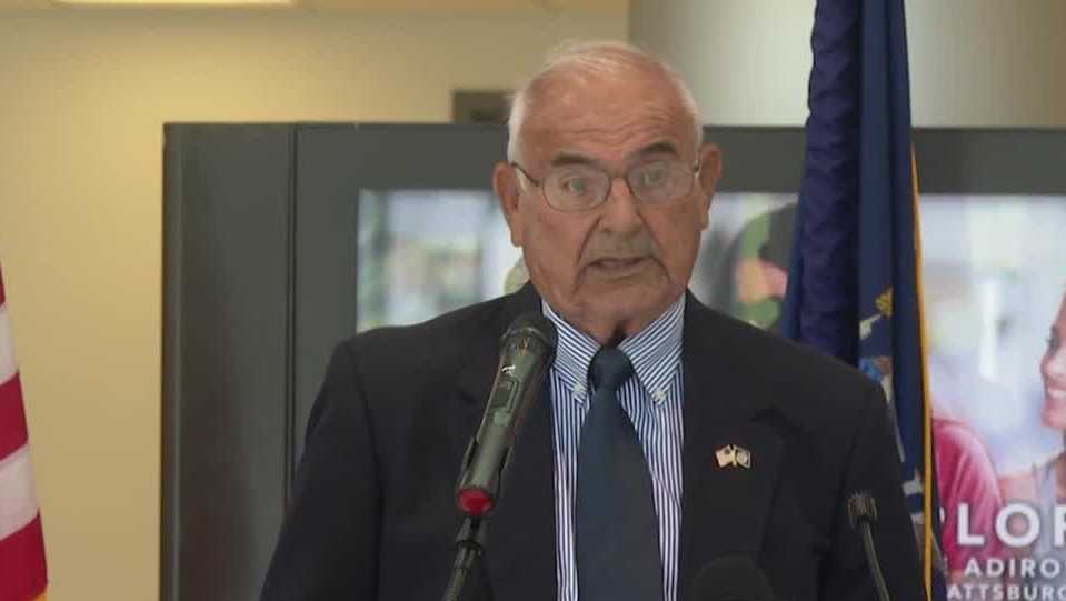 Longtime Clinton County Clerk John Zurlo dies at 86 [Video]