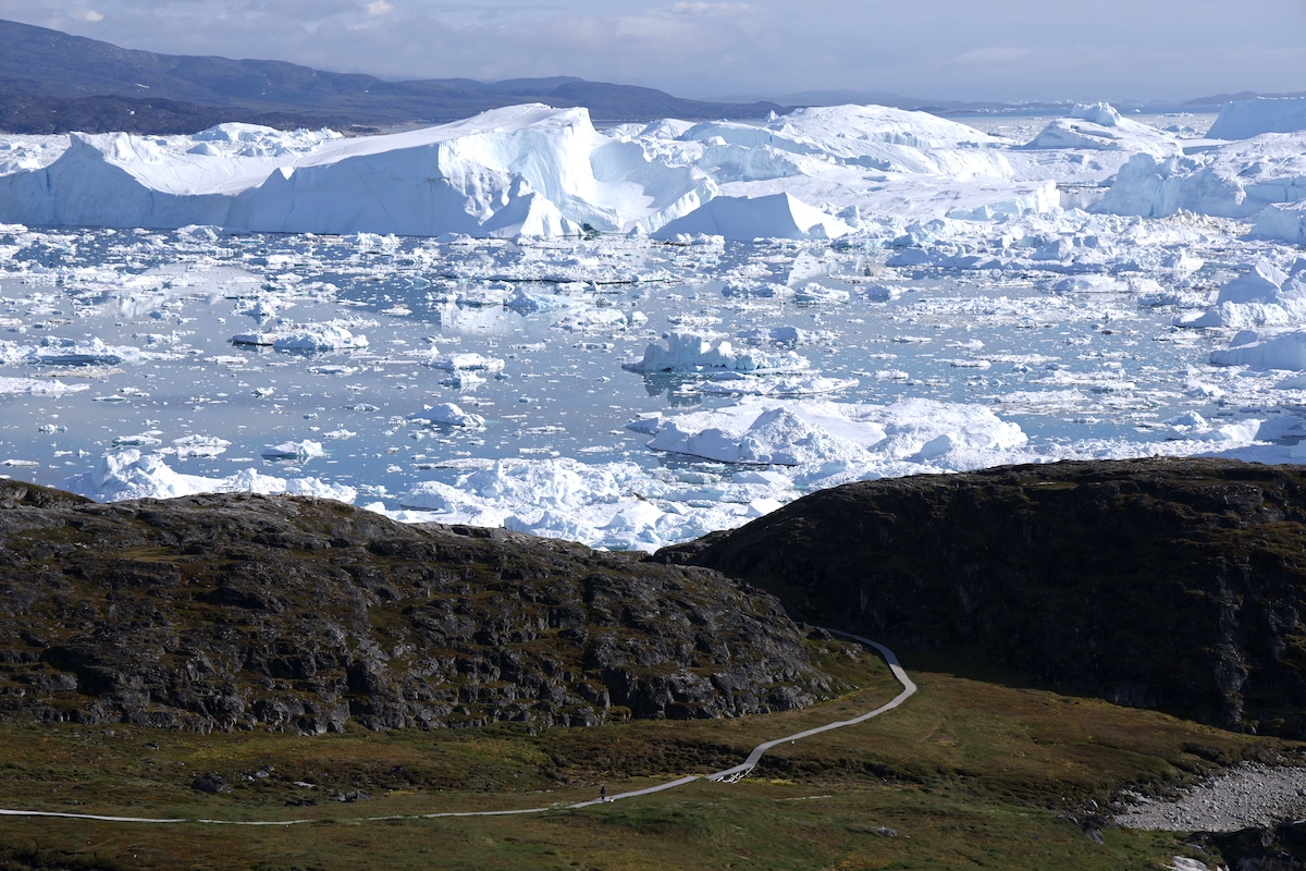 Arctic Tundra Goes From Carbon Sink to Carbon Source for the First Time in Millennia: NOAA Report [Video]