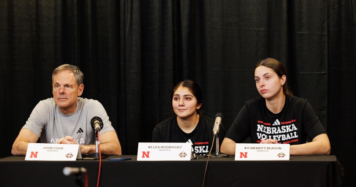 Nebraska’s John Cook, Lexi Rodriguez and Merritt Beason full press conference before NCAA Sweet 16 Volleyball Tournament Match [Video]