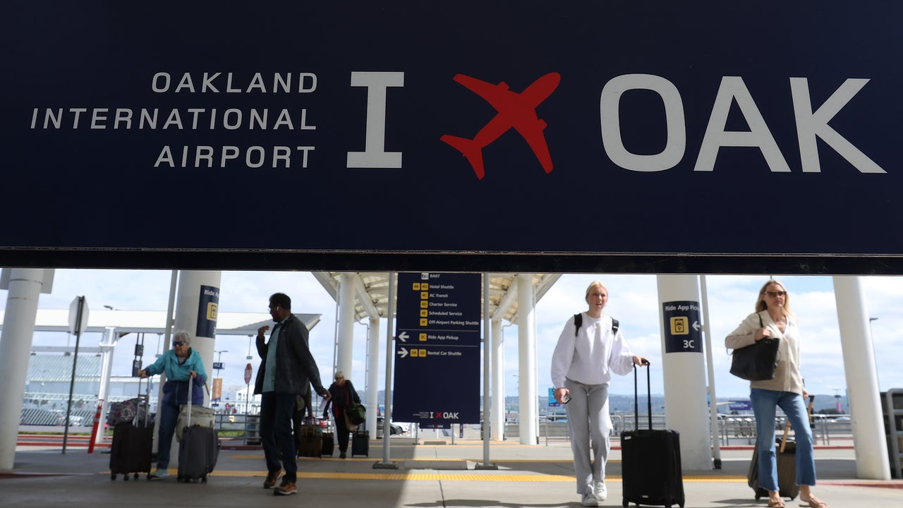 Port of Oakland appeals ruling that blocks use of new airport name [Video]