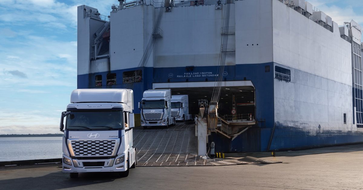 Hyundai XCIENT hydrogen semi trucks arrive in Georgia [Video]