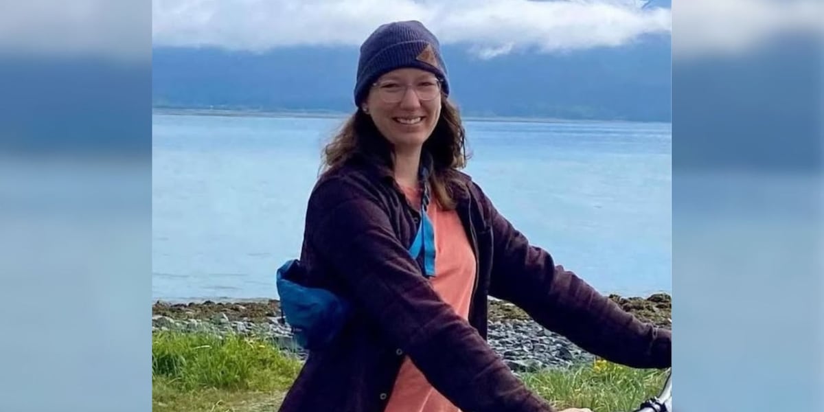 Police suspend search for Alaskan woman who went missing in Hawaii [Video]