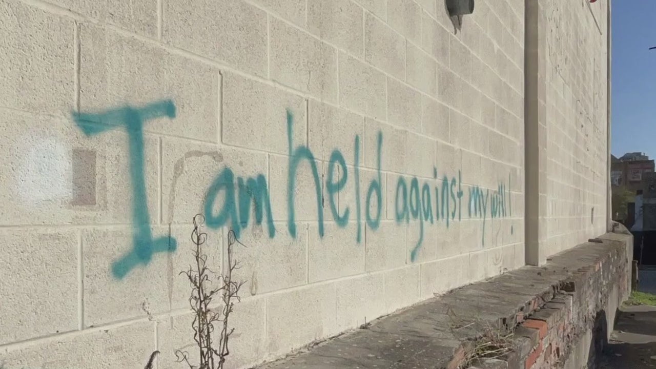 Mysterious graffiti popping up in Galveston [Video]