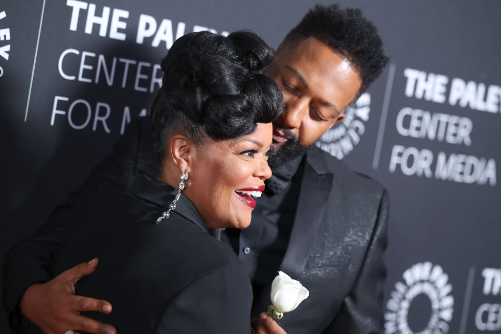 Yvette Nicole Brown Married To Anthony Davis [Video]