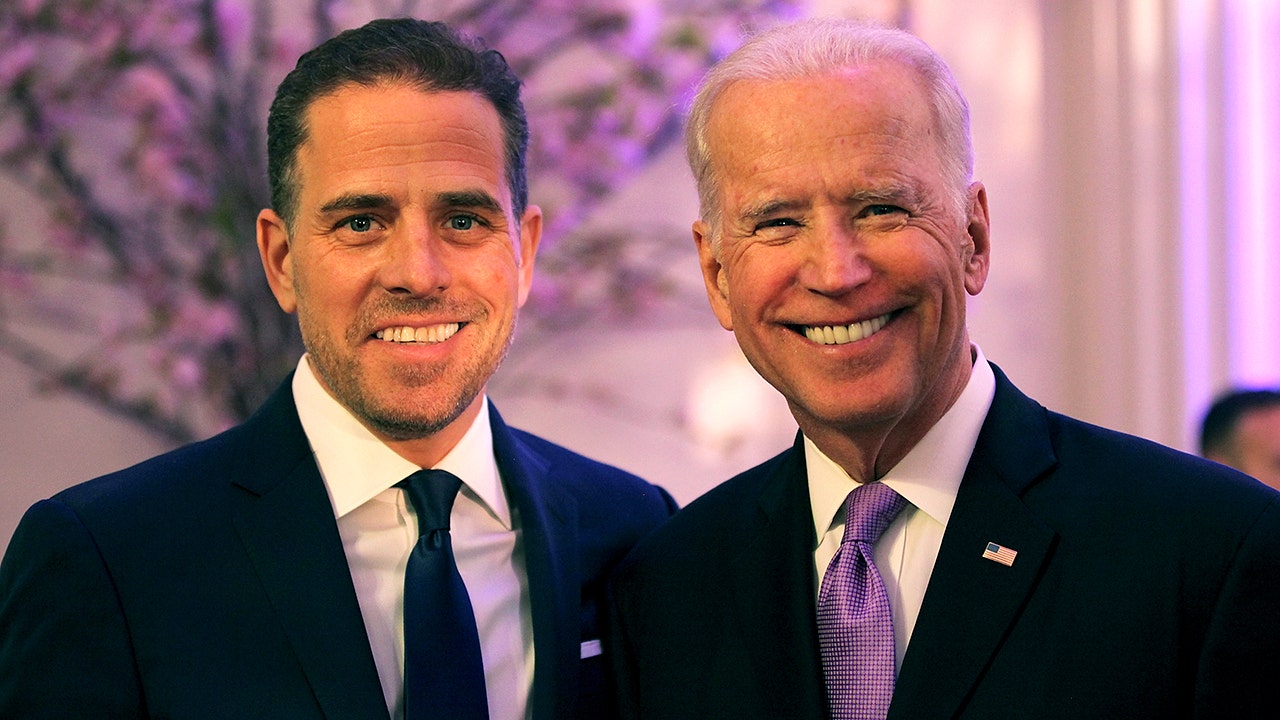 ‘Great guy’ Hunter Biden flooded with scripted praise from influencers [Video]