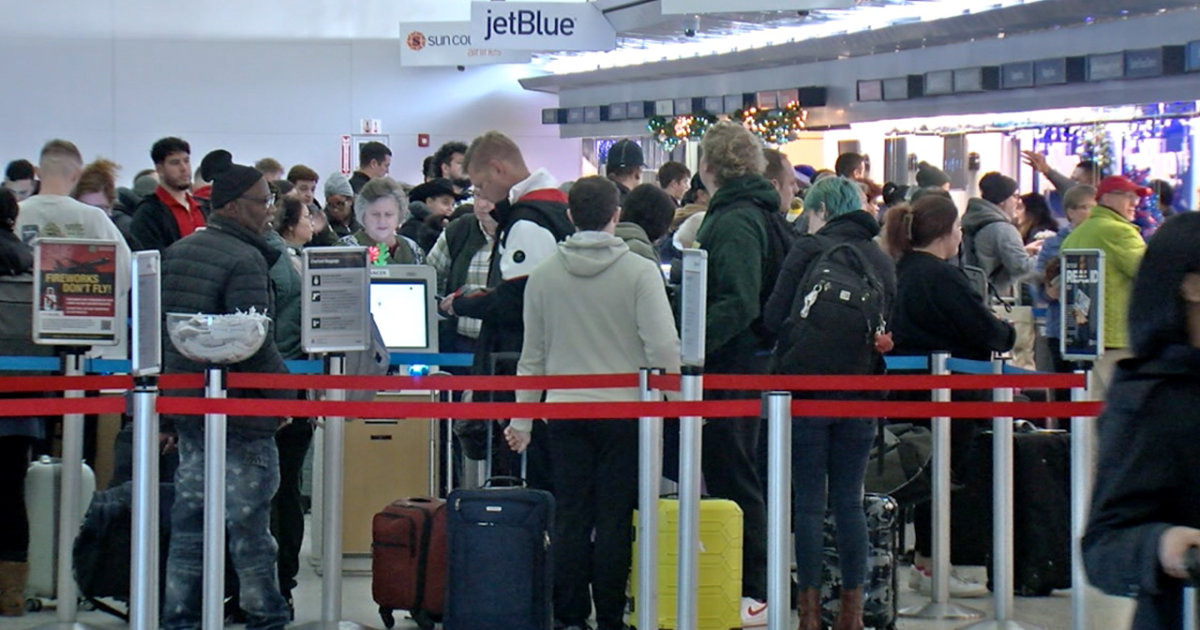 Record-breaking travel numbers this holiday season [Video]