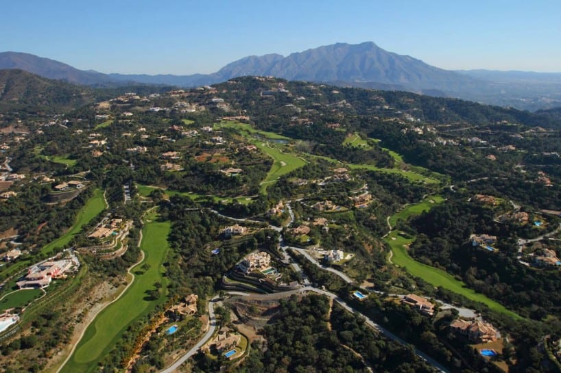 Arab fund buys La Zagaleta: Gated Costa del Sol community where villas sell for over 30m is among the most exclusive in Europe [Video]