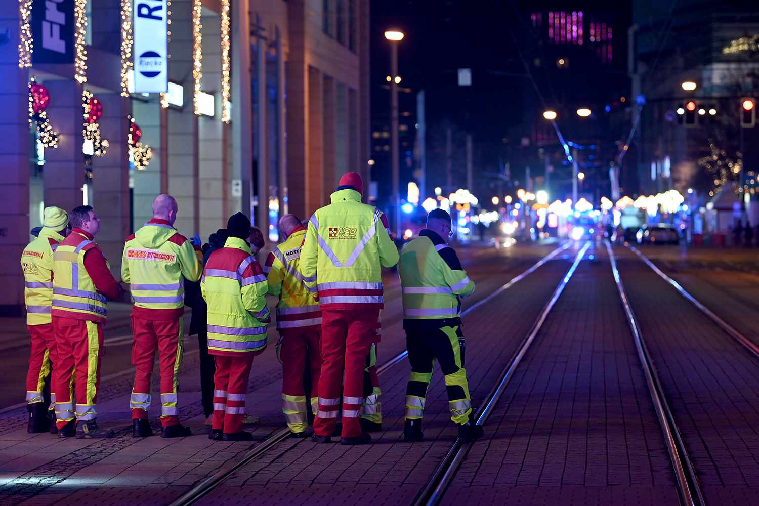 A motorist plowed into a crowded Christmas market in Germany, killing at least one person [Video]