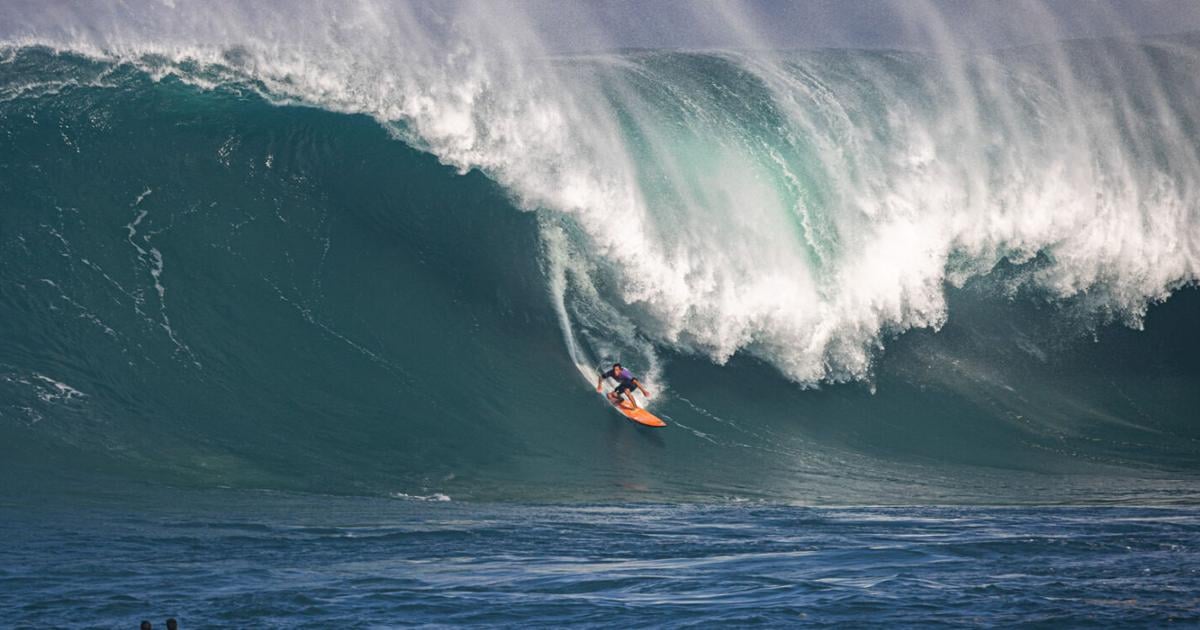 Eddie will go this Sunday! Green alert announced for North Shore surf contest | News [Video]