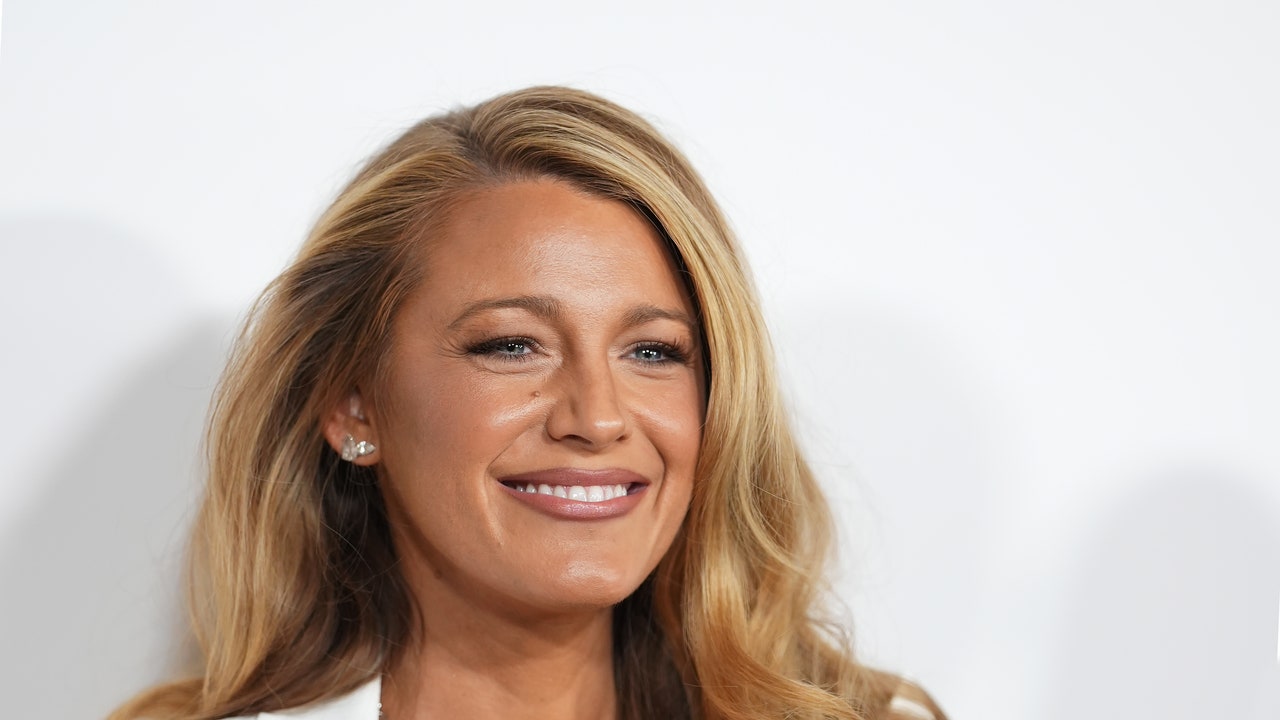 Blake Lively Accuses Justin Baldoni of Sexual Harassment, Retaliation in Bombshell Legal Filing [Video]