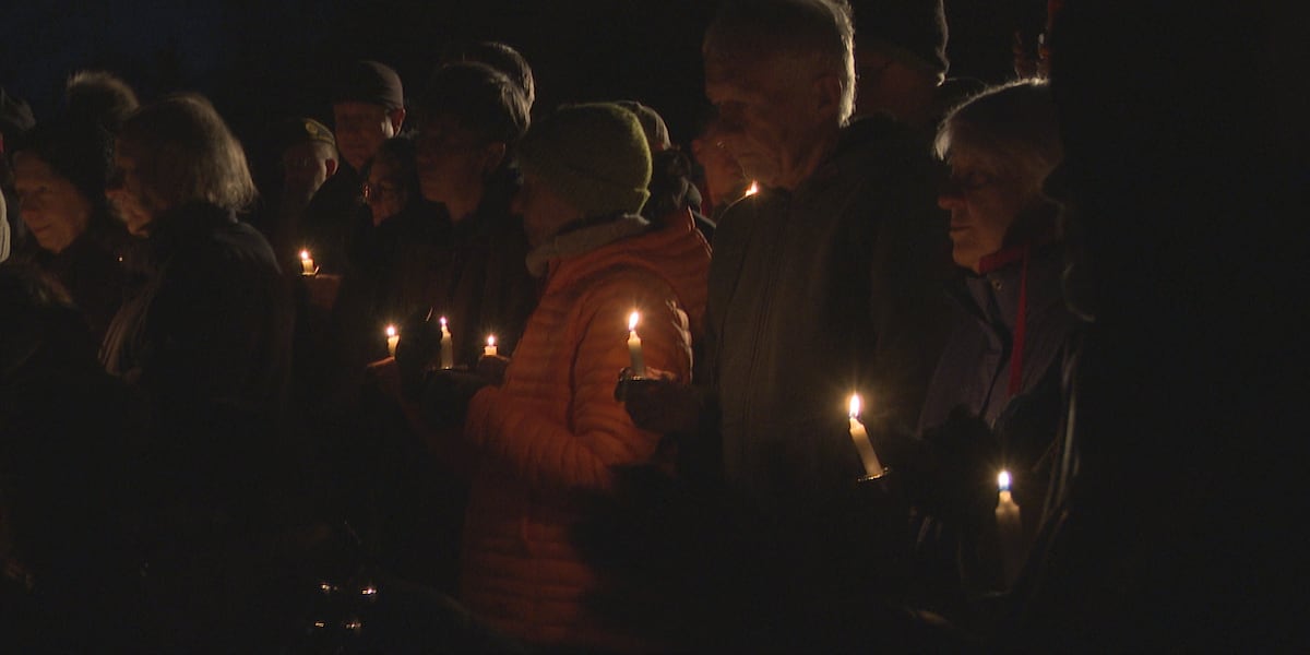 Reflect and recognize the tragedy that is happening in our community: crowds gather to remember the homeless population who passed in Colorado Springs this year [Video]